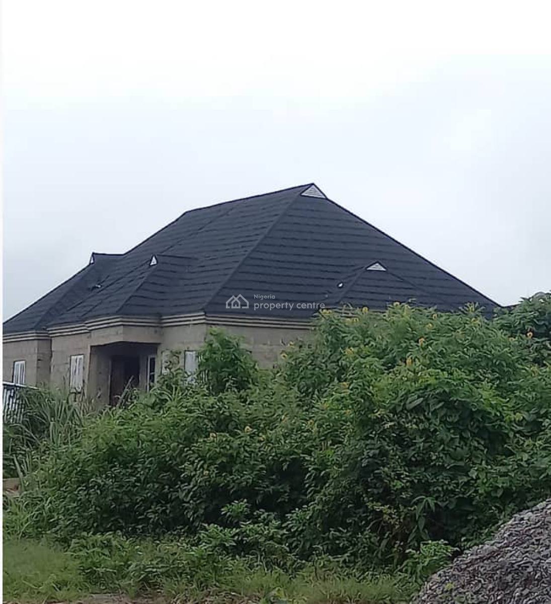 3 Bedroom with Two Sitting Room, Adron West Park and Gardens, Phase 1, Paradise City, Ibadan, Oyo, Detached Bungalow for Sale