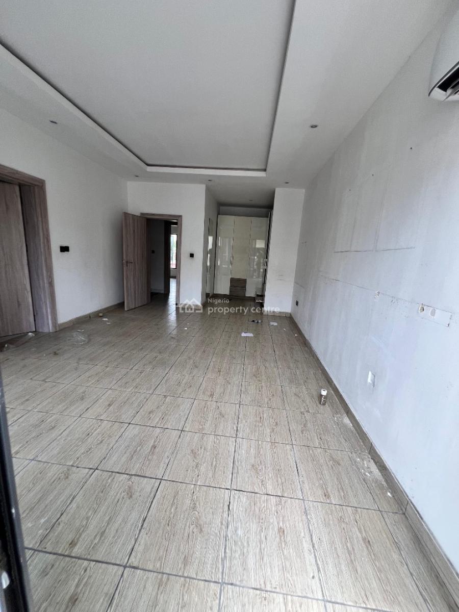 Family Friend 4 Bedroom Terraced Duplex with Pool Gym and Bq, Lekki Phase 1, Lekki, Lagos, Terraced Duplex for Sale
