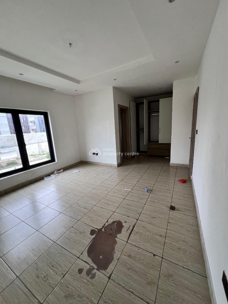 Family Friend 4 Bedroom Terraced Duplex with Pool Gym and Bq, Lekki Phase 1, Lekki, Lagos, Terraced Duplex for Sale