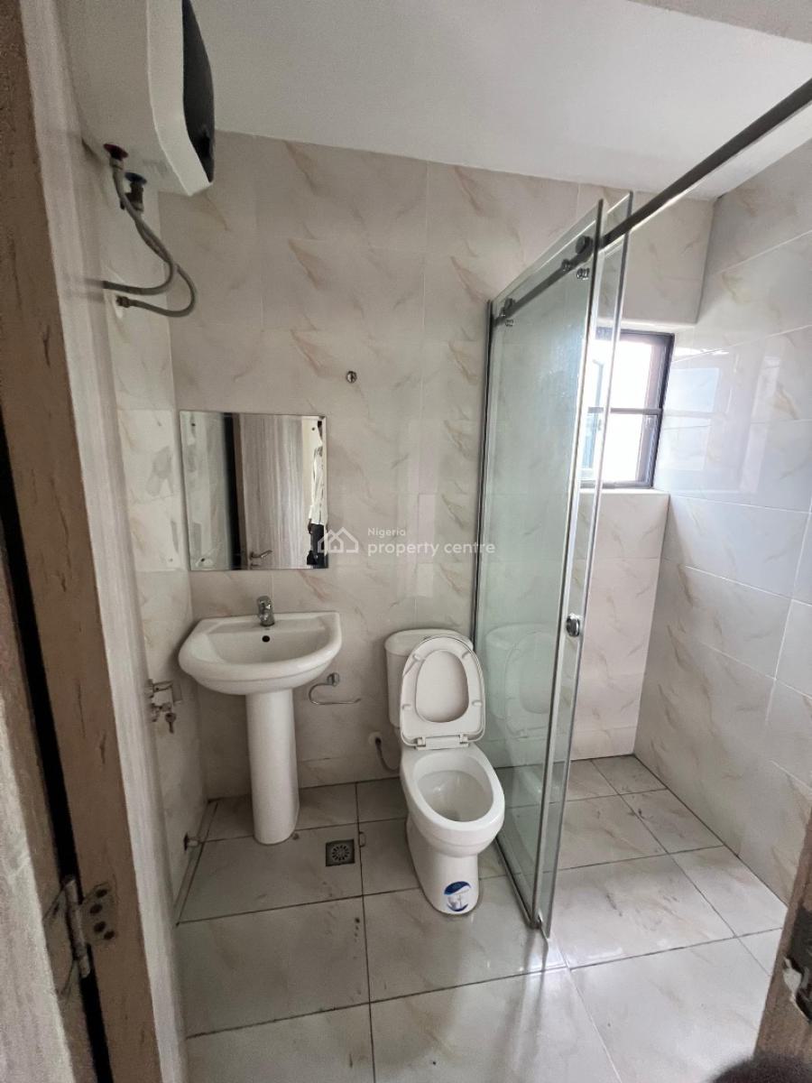 Family Friend 4 Bedroom Terraced Duplex with Pool Gym and Bq, Lekki Phase 1, Lekki, Lagos, Terraced Duplex for Sale