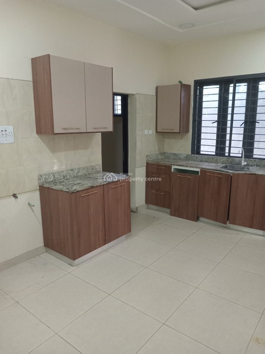 a Well-built New 4 Bedroom Terrace Duplex + 1 Bq, Mabushi, Abuja, Terraced Duplex for Rent