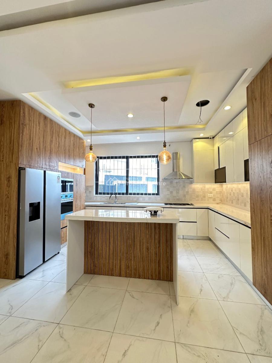 Elegantly Built 5 Bedroom Detached with Pool, Cinema, Gym and Rooftop, Lekki Phase 1, Lekki, Lagos, Detached Duplex for Sale