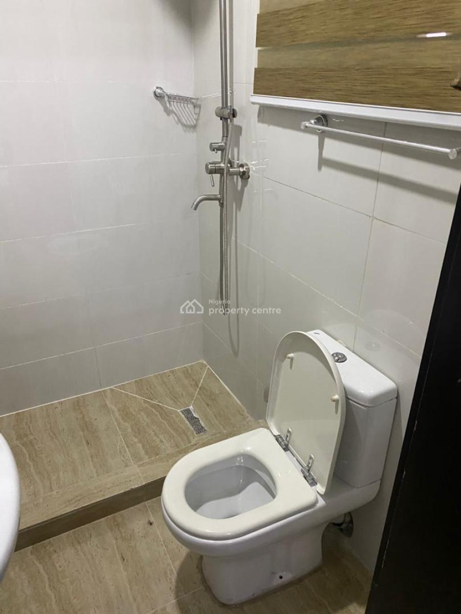 First Floor Furnished 2-bedroom Apartment, Off Palace Road, Oniru, Victoria Island (vi), Lagos, Flat / Apartment for Sale