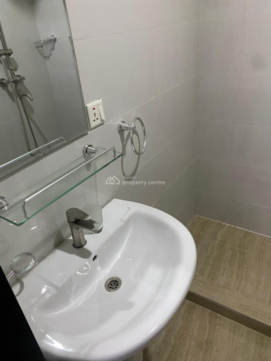 First Floor Furnished 2-bedroom Apartment, Off Palace Road, Oniru, Victoria Island (vi), Lagos, Flat / Apartment for Sale