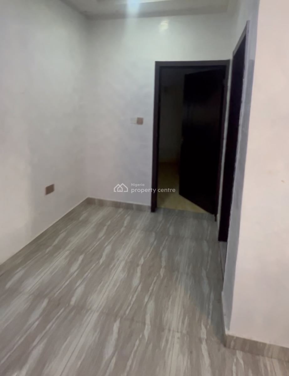 Clean Furnished 2 Bedroom Flat, with Furnished Bq, Gen,1st Floor, By Arab, Utako, Abuja, Flat / Apartment for Rent