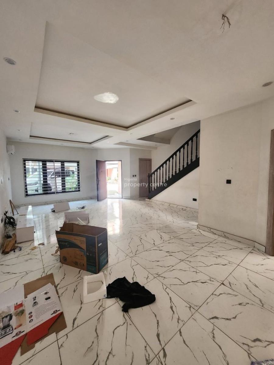 4 Bedroom Terrace Duplex with Bq with Swimming Pool, Off Admiralty Way, Lekki Phase 1, Lekki, Lagos, Terraced Duplex for Rent