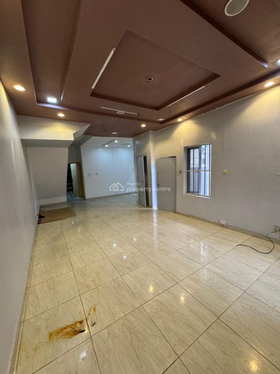 Family Comfort,4 Bedrooms Semi Detatched Duplex, Chevron, Lekki, Lagos, Semi-detached Duplex for Rent