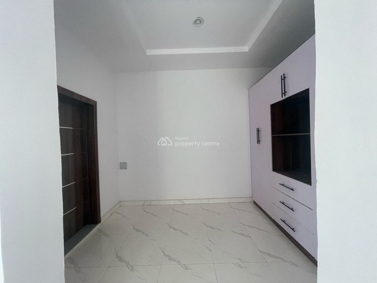 2 Bedroom Maisonette Duplex and Bq, Meridian Park Estate, Lekki Gardens Phase 5, General Paint, Ajah, Lagos, House for Sale