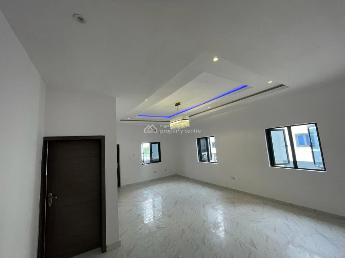 Luxury Brand New Estate with 28 Homes, Sangotedo, Ajah, Lagos, House for Sale