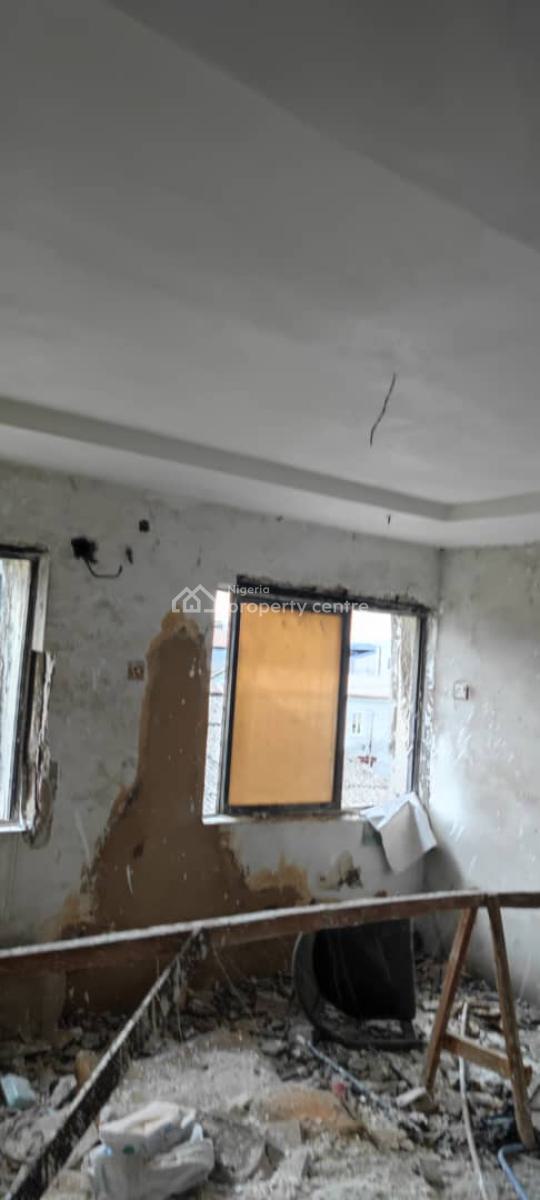 3 Floors Office Space Available in a Highbrow Area, Ikoyi South West., Ikoyi, Lagos, Office Space for Sale