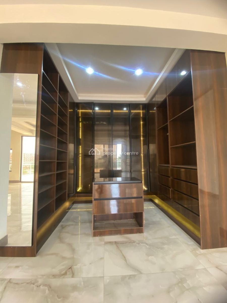 Brand New Massive 5 Bedroom Maisonette Penthouse with 2 Bq, Old Ikoyi, Ikoyi, Lagos, House for Sale