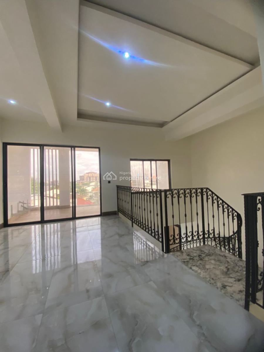 Brand New Massive 5 Bedroom Maisonette Penthouse with 2 Bq, Old Ikoyi, Ikoyi, Lagos, House for Sale