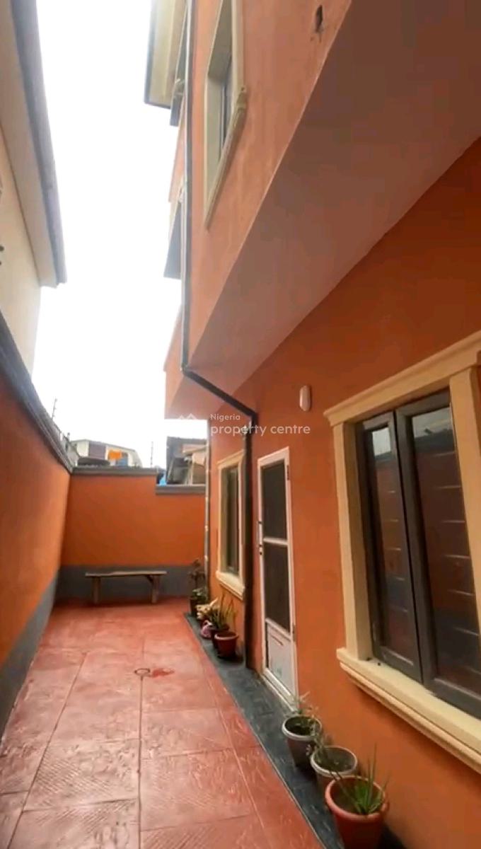 Newly Built Solid and Well Maintained Blocks of Flat, Oluwalogbon Street, Shomolu, Lagos, Block of Flats for Sale