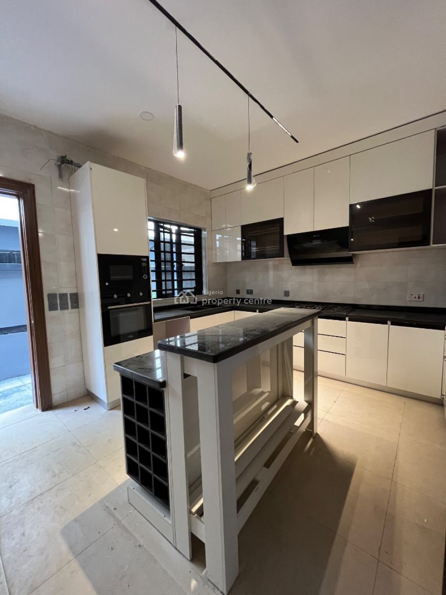 Deluxe 5 Bedroom Detached Duplex with Bq, Gra, Ogudu, Lagos, Detached Duplex for Rent