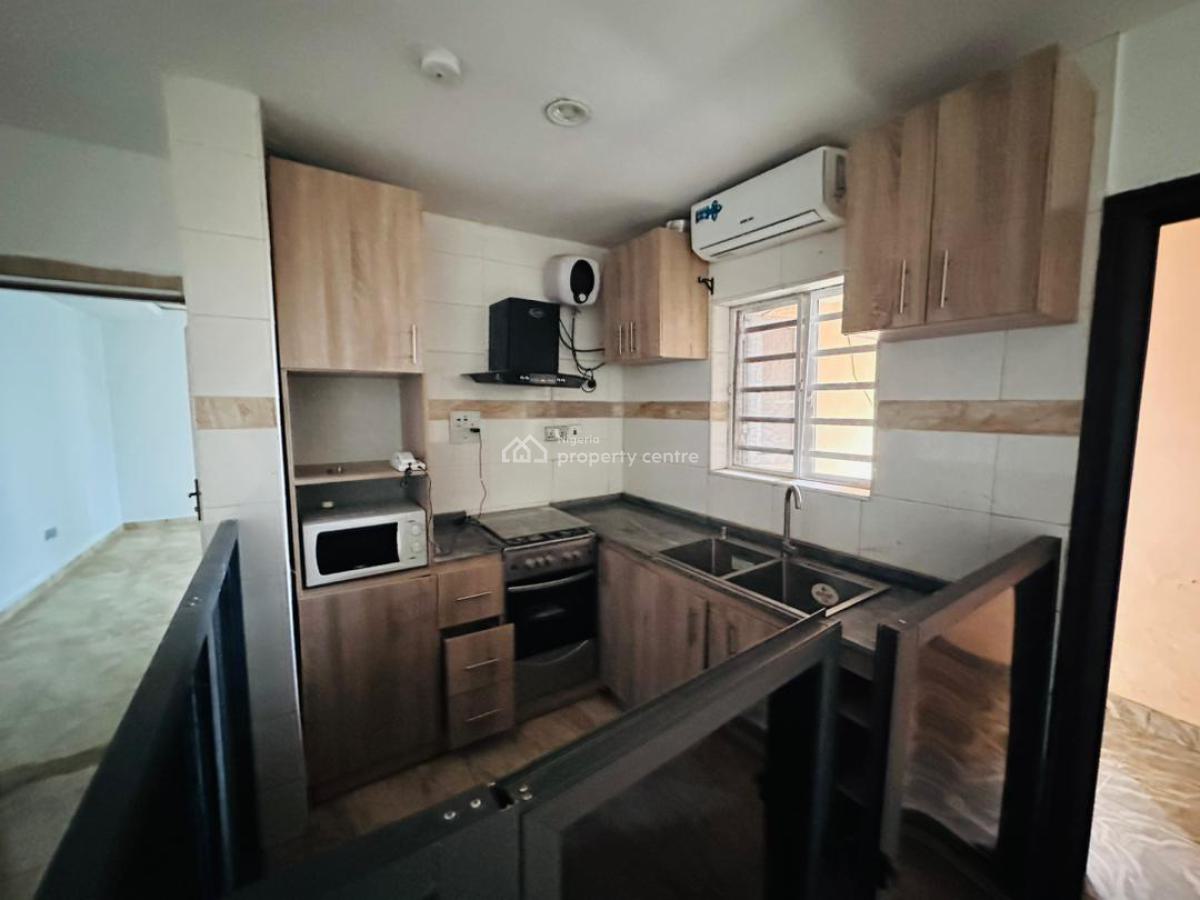 a Brand New Spacious & Serviced 2 Bedroom Flat, Mabushi District, Mabushi, Abuja, Flat / Apartment for Sale