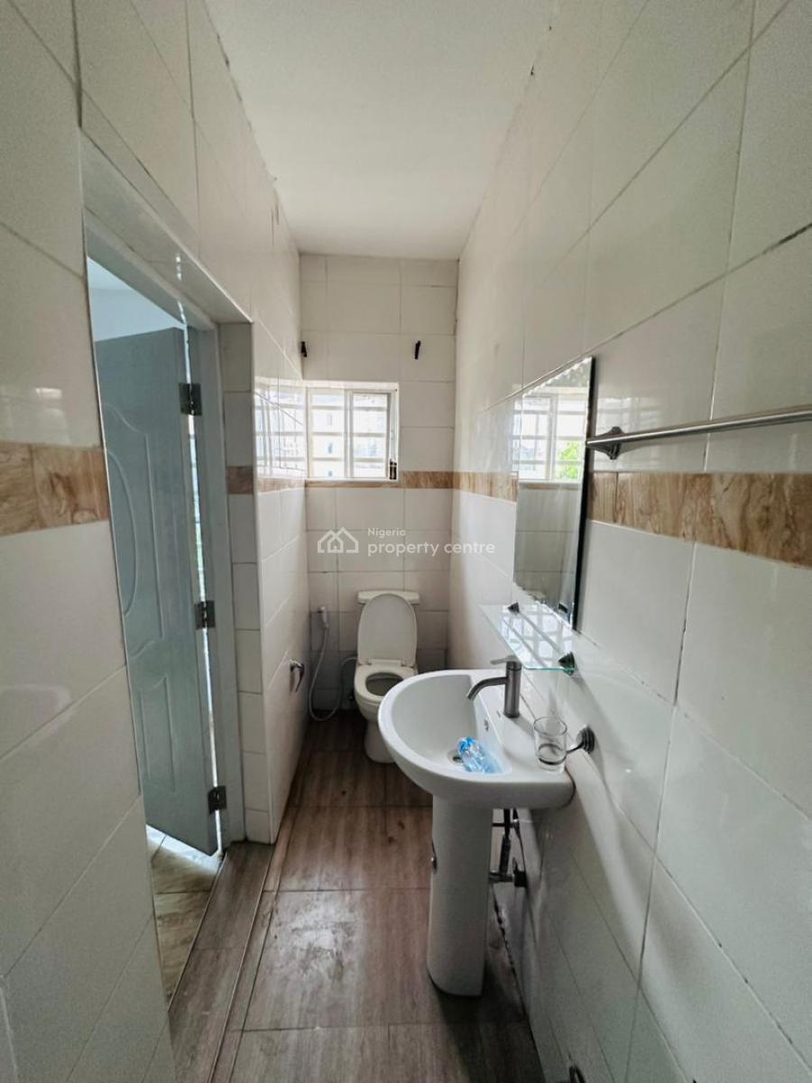 a Brand New Spacious & Serviced 2 Bedroom Flat, Mabushi District, Mabushi, Abuja, Flat / Apartment for Sale