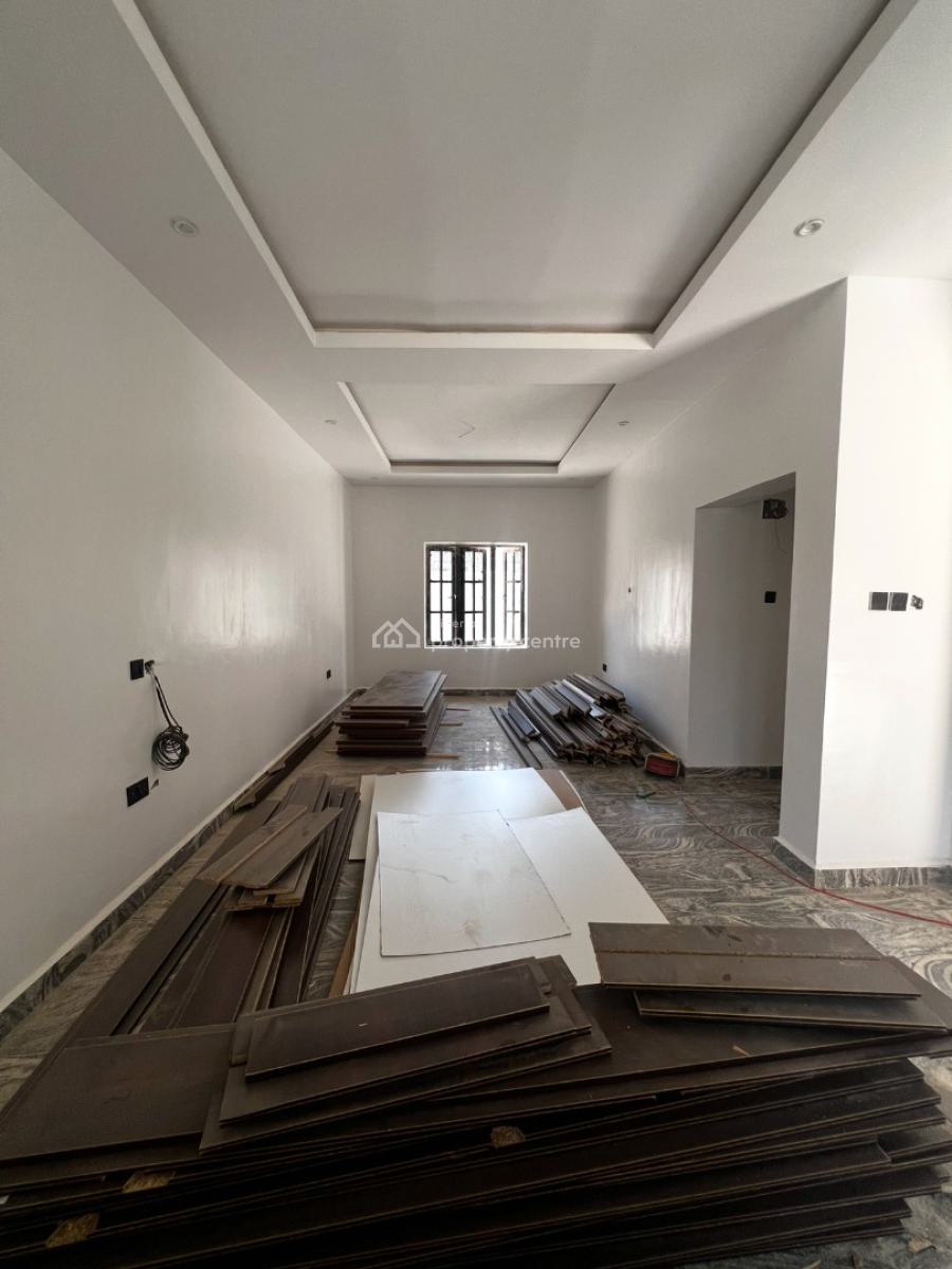4 Bedroom Terrace Duplex, Guzape District, Abuja, Terraced Duplex for Sale