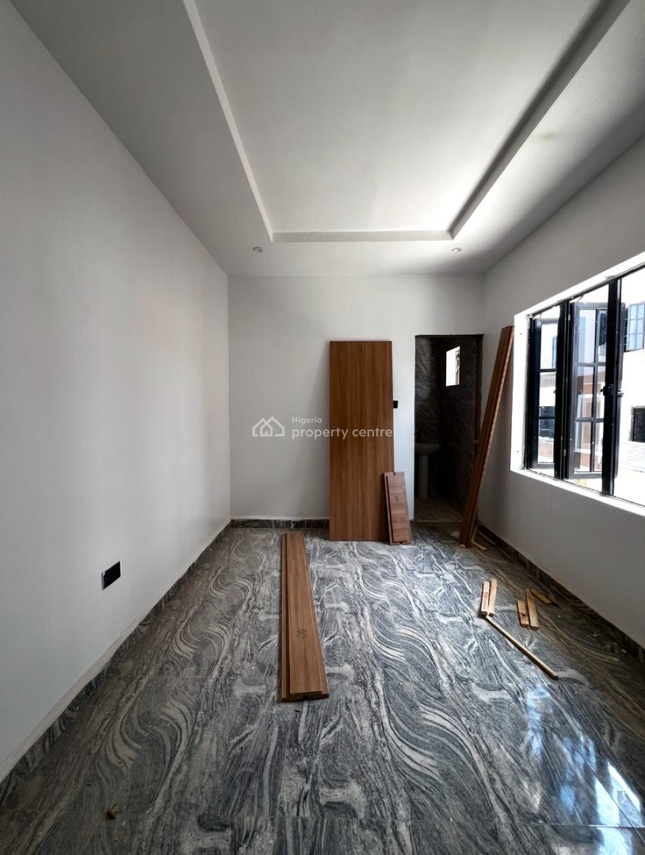 4 Bedroom Terrace Duplex, Guzape District, Abuja, Terraced Duplex for Sale