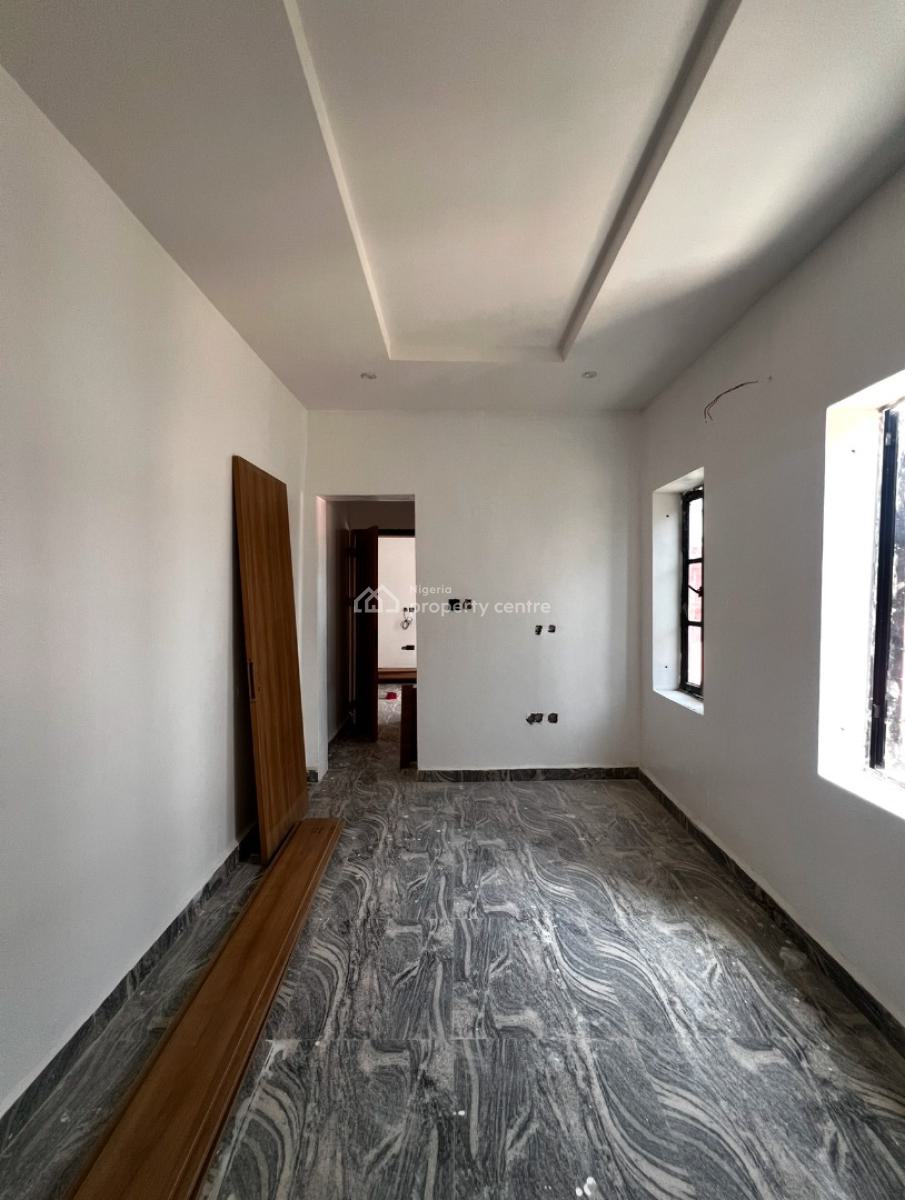 4 Bedroom Terrace Duplex, Guzape District, Abuja, Terraced Duplex for Sale