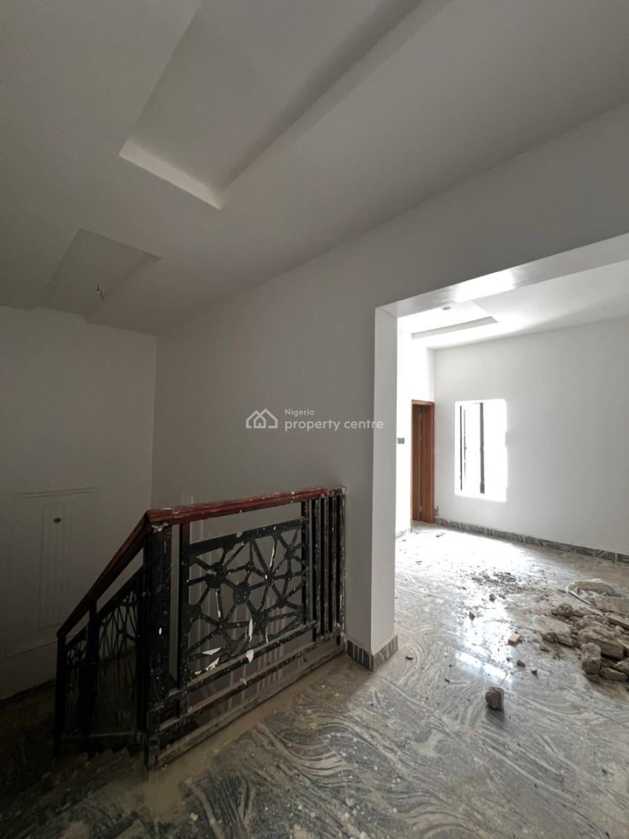 4 Bedroom Terrace Duplex, Guzape District, Abuja, Terraced Duplex for Sale