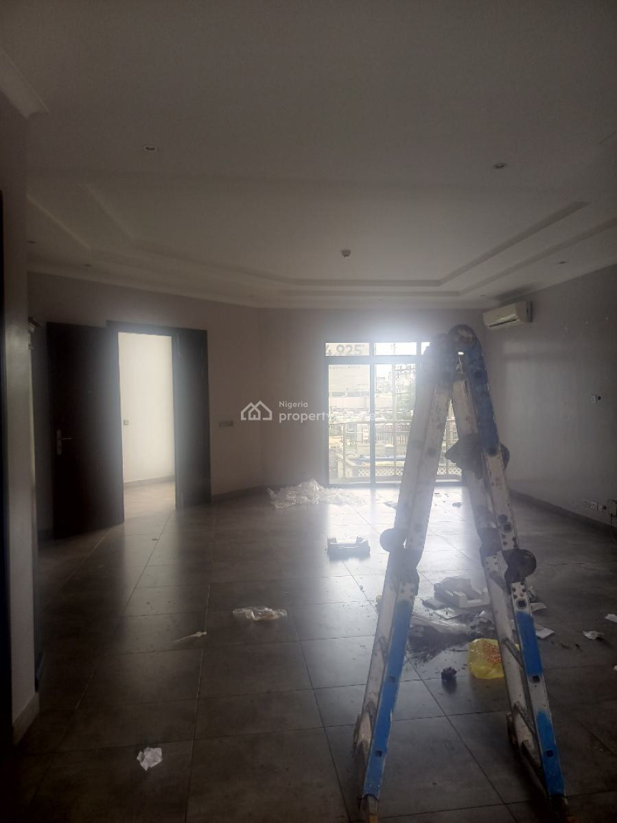 2 Bedroom Apartment, Off Palace Road, Oniru, Victoria Island (vi), Lagos, Flat / Apartment for Rent