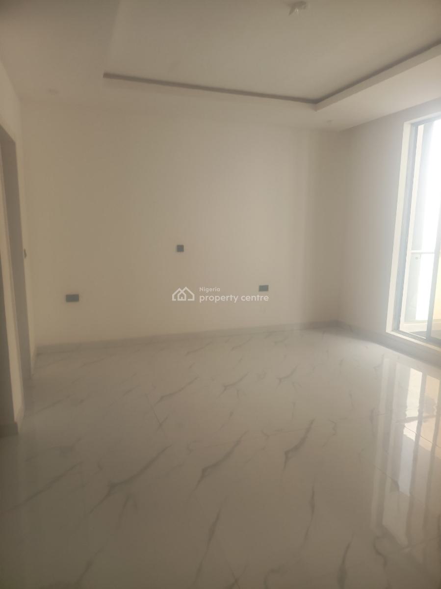 2 Bedroom Apartment, Off Palace Road, Oniru, Victoria Island (vi), Lagos, Flat / Apartment for Rent