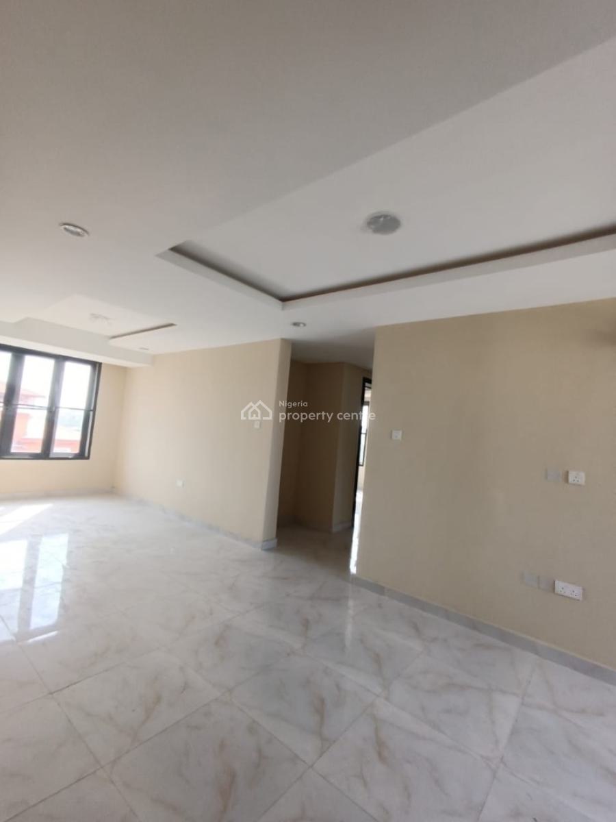 Standard Two Bedroom Apartment, North West, Ilaje, Mobile Road, Ajah, Lagos, Flat / Apartment for Rent