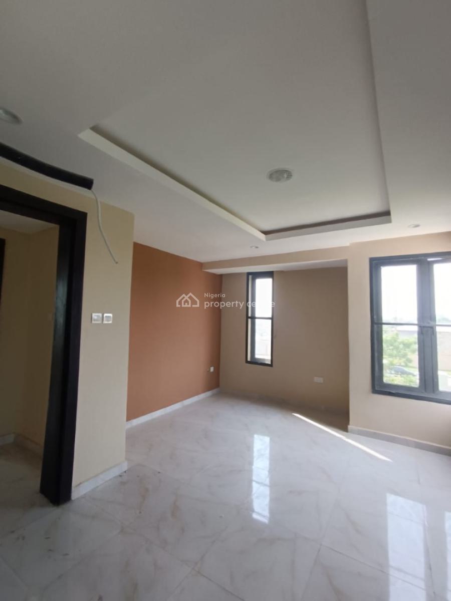 Standard Two Bedroom Apartment, North West, Ilaje, Mobile Road, Ajah, Lagos, Flat / Apartment for Rent