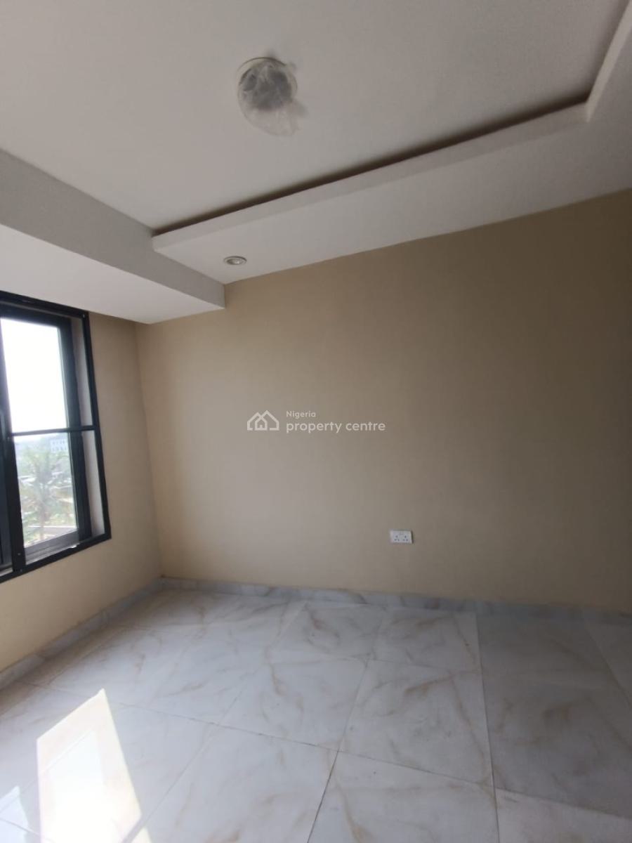 Standard Two Bedroom Apartment, North West, Ilaje, Mobile Road, Ajah, Lagos, Flat / Apartment for Rent