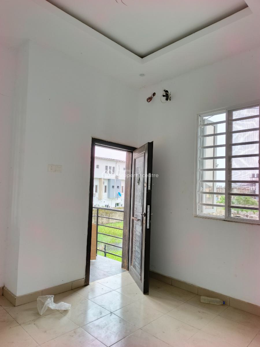 Smart Newly Built Mini Flat (1 Bedroom and Parlor) Upstairs, Abraham Adesanya Axis, Ajah, Lagos, Mini Flat (room and Parlour) for Rent