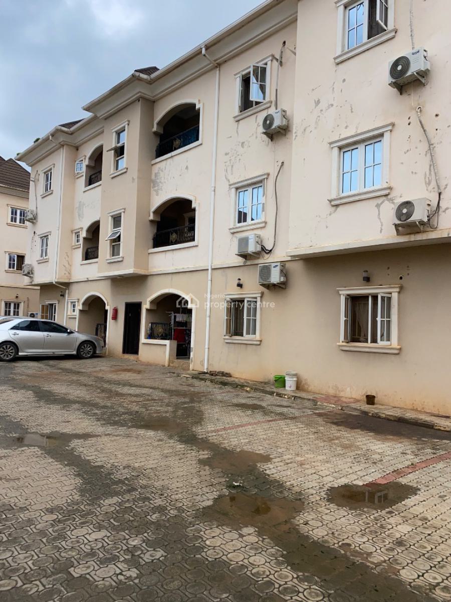 Luxury Two Bedroom Block of Flat, News Engineering, Dawaki, Gwarinpa, Abuja, Flat / Apartment for Rent
