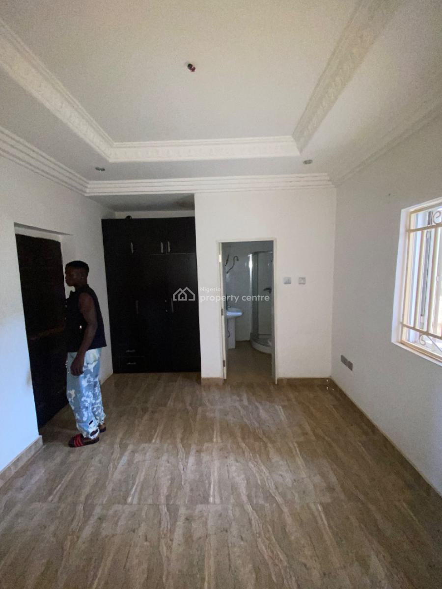 Luxury Two Bedroom Block of Flat, News Engineering, Dawaki, Gwarinpa, Abuja, Flat / Apartment for Rent
