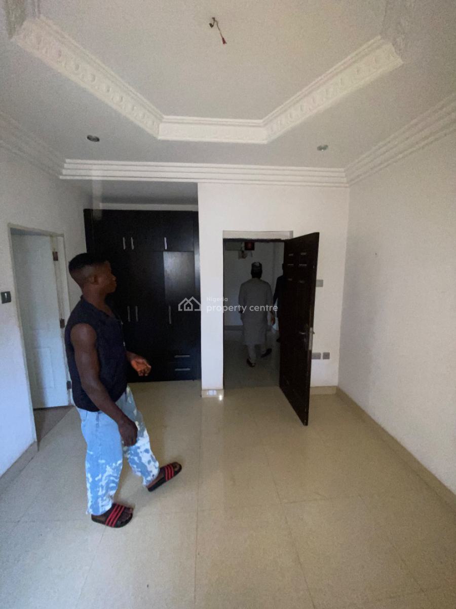 Luxury Two Bedroom Block of Flat, News Engineering, Dawaki, Gwarinpa, Abuja, Flat / Apartment for Rent