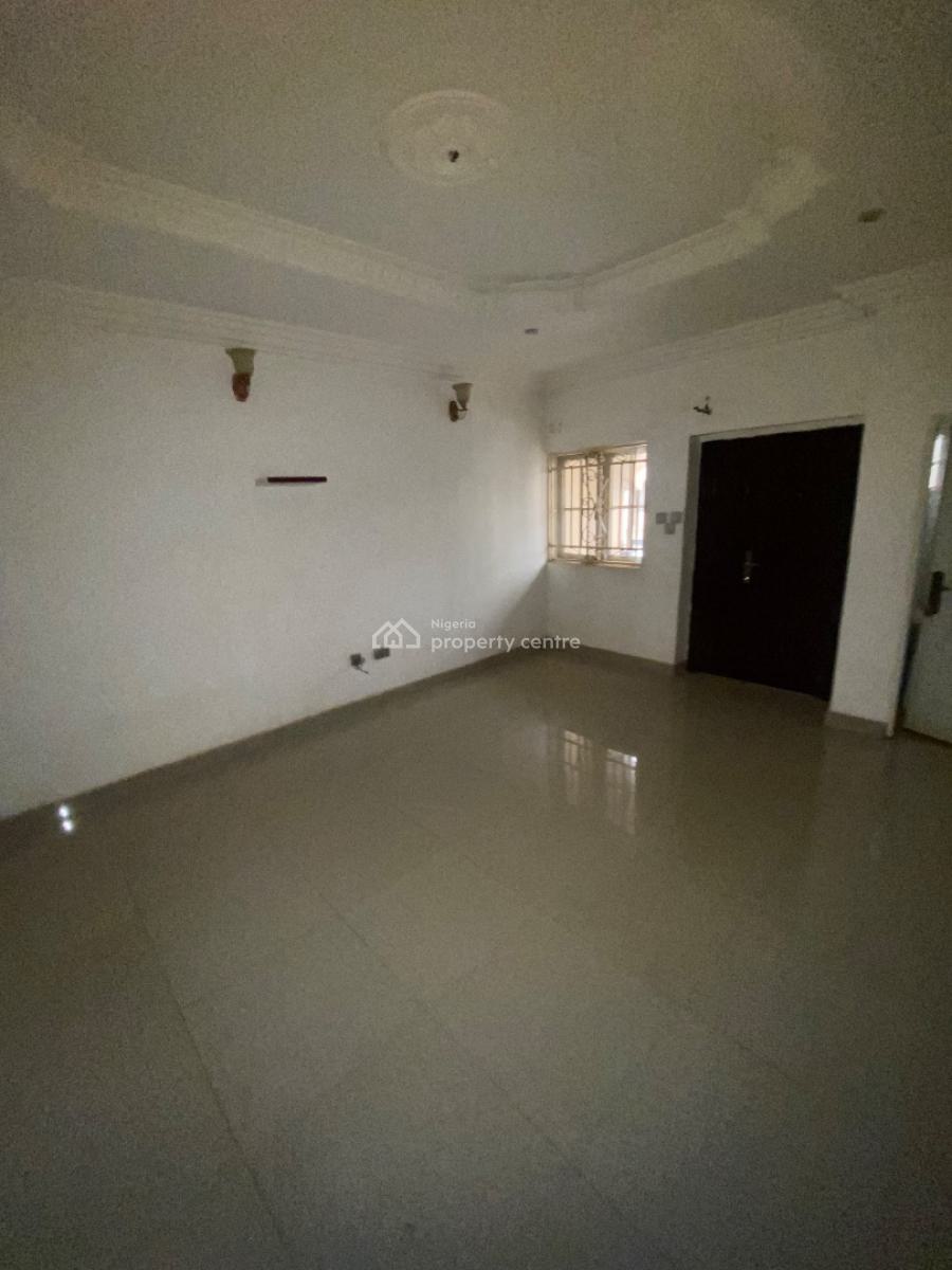 Luxury Two Bedroom Block of Flat, News Engineering, Dawaki, Gwarinpa, Abuja, Flat / Apartment for Rent