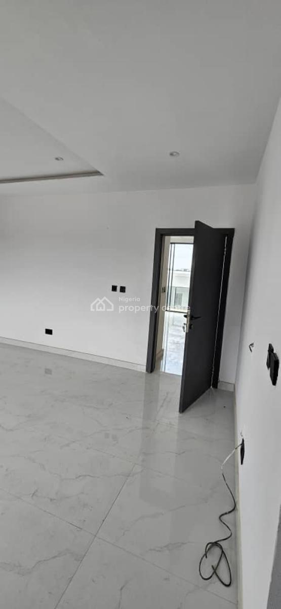 Newly Built 4bedroom Terrace Town House +bq, Shonibare Estate, Ikeja, Lagos, Terraced Duplex for Rent