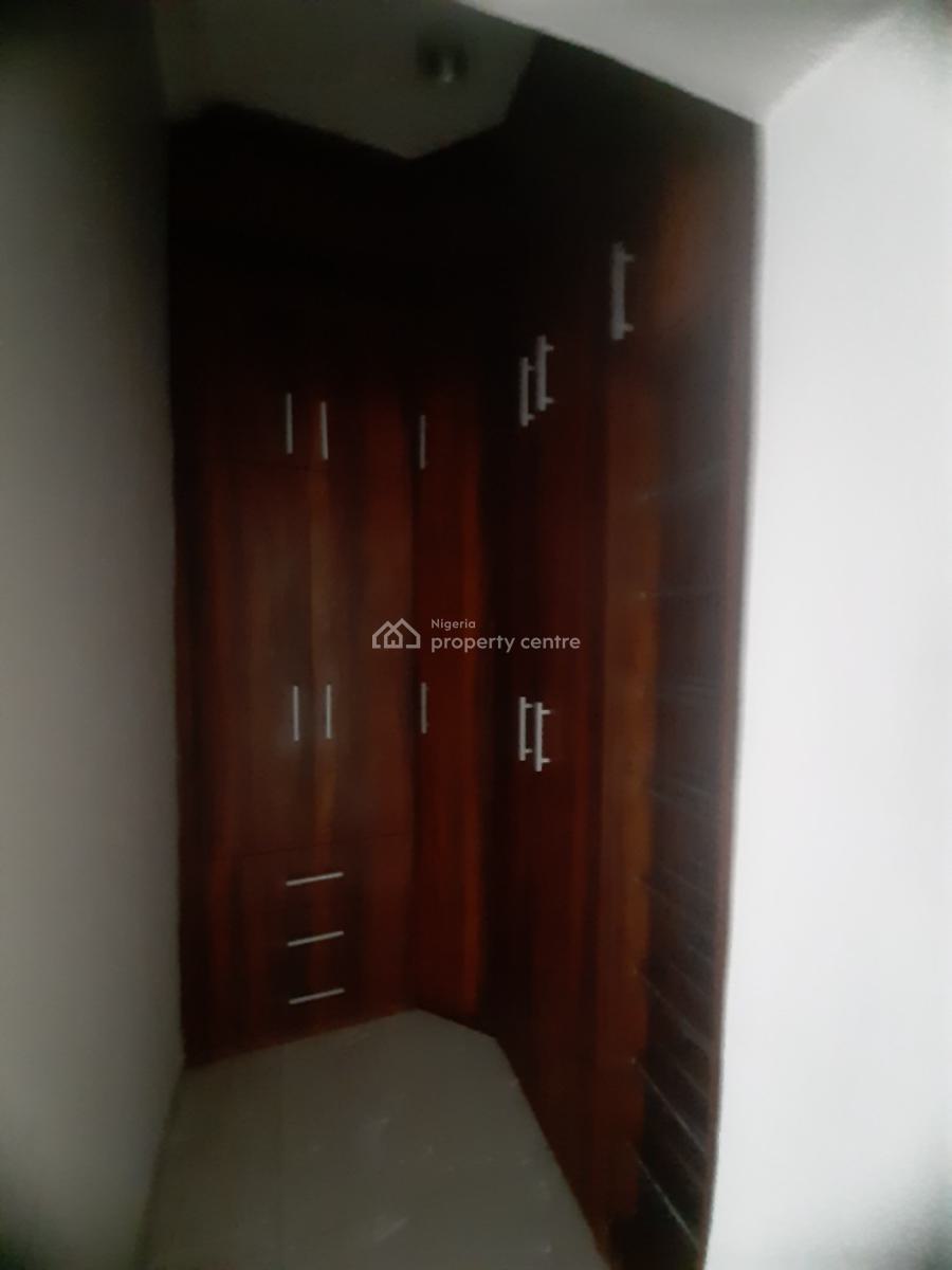 3 Bedroom Apartment, Lekki Phase 1, Lekki, Lagos, Flat / Apartment for Rent