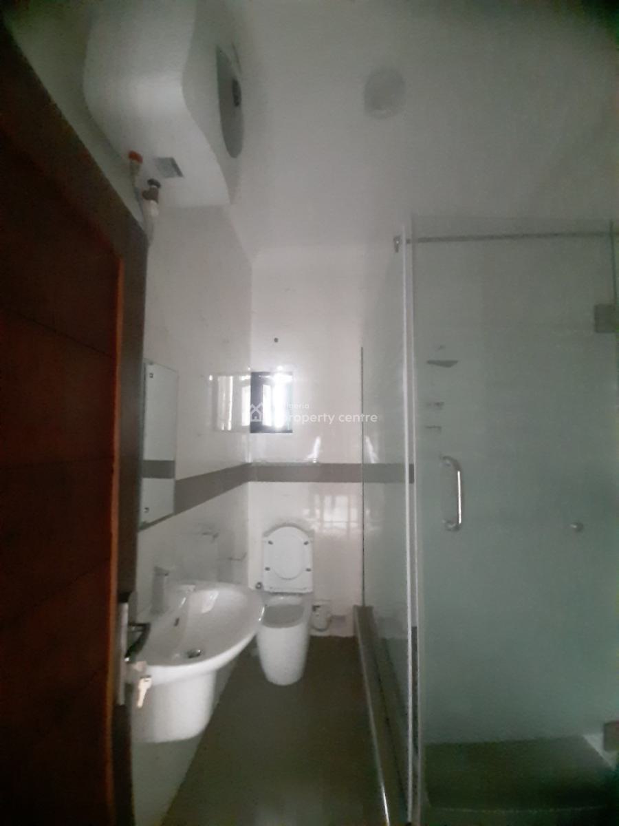 3 Bedroom Apartment, Lekki Phase 1, Lekki, Lagos, Flat / Apartment for Rent