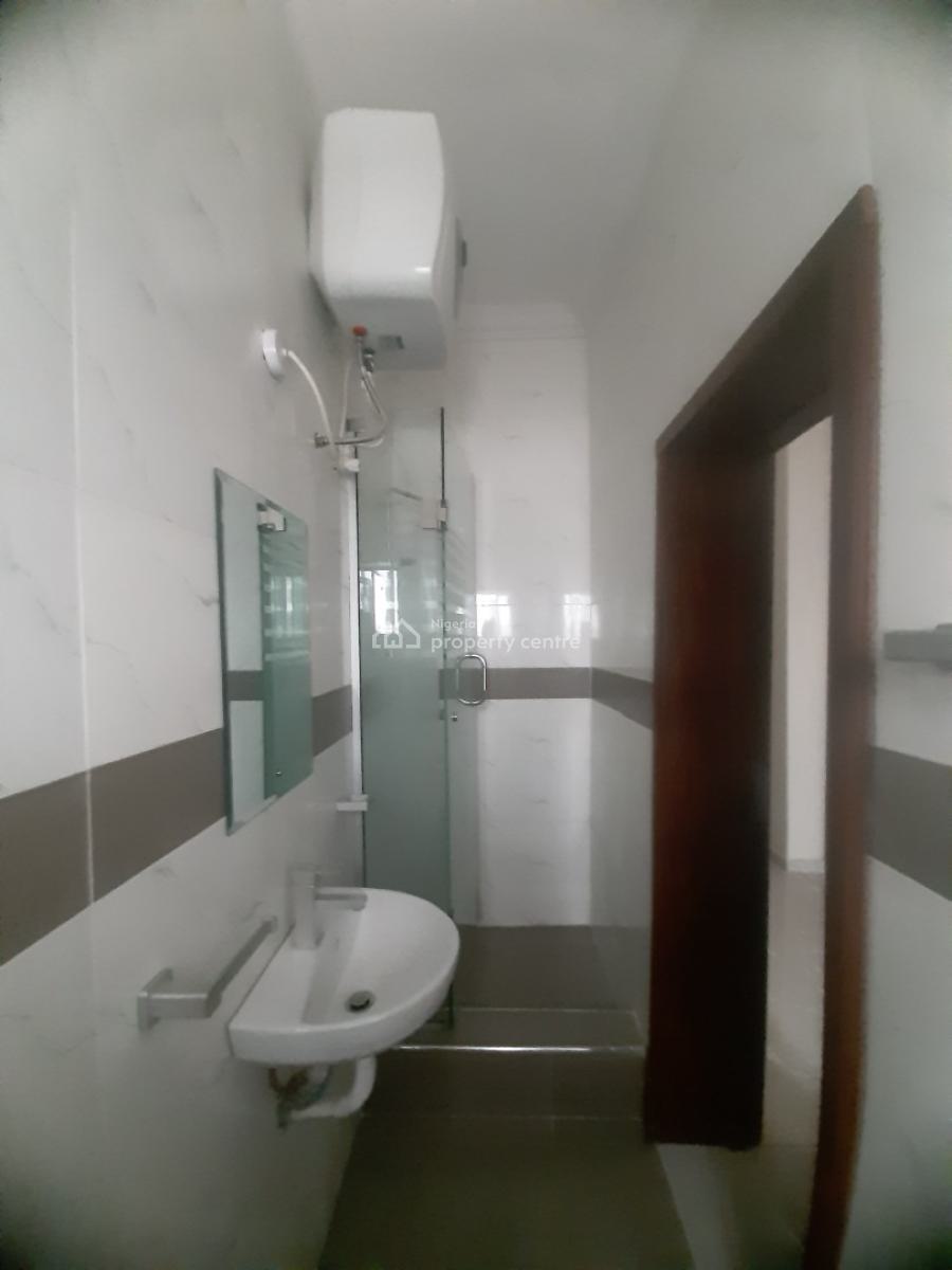 3 Bedroom Apartment, Lekki Phase 1, Lekki, Lagos, Flat / Apartment for Rent