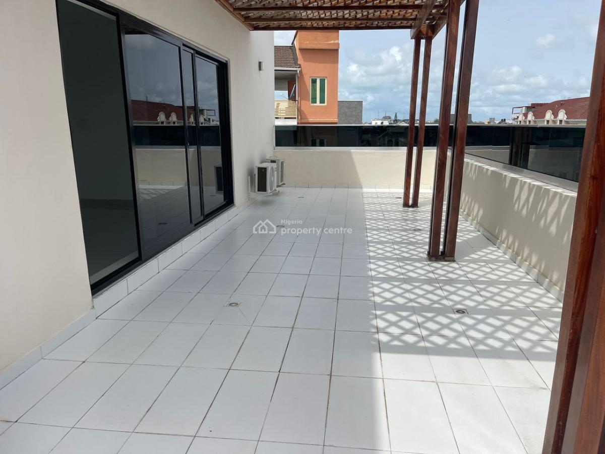 6 Large Bedrooms Fully Detached Duplex, Lekki Phase 1, Lekki, Lagos, Detached Duplex for Sale