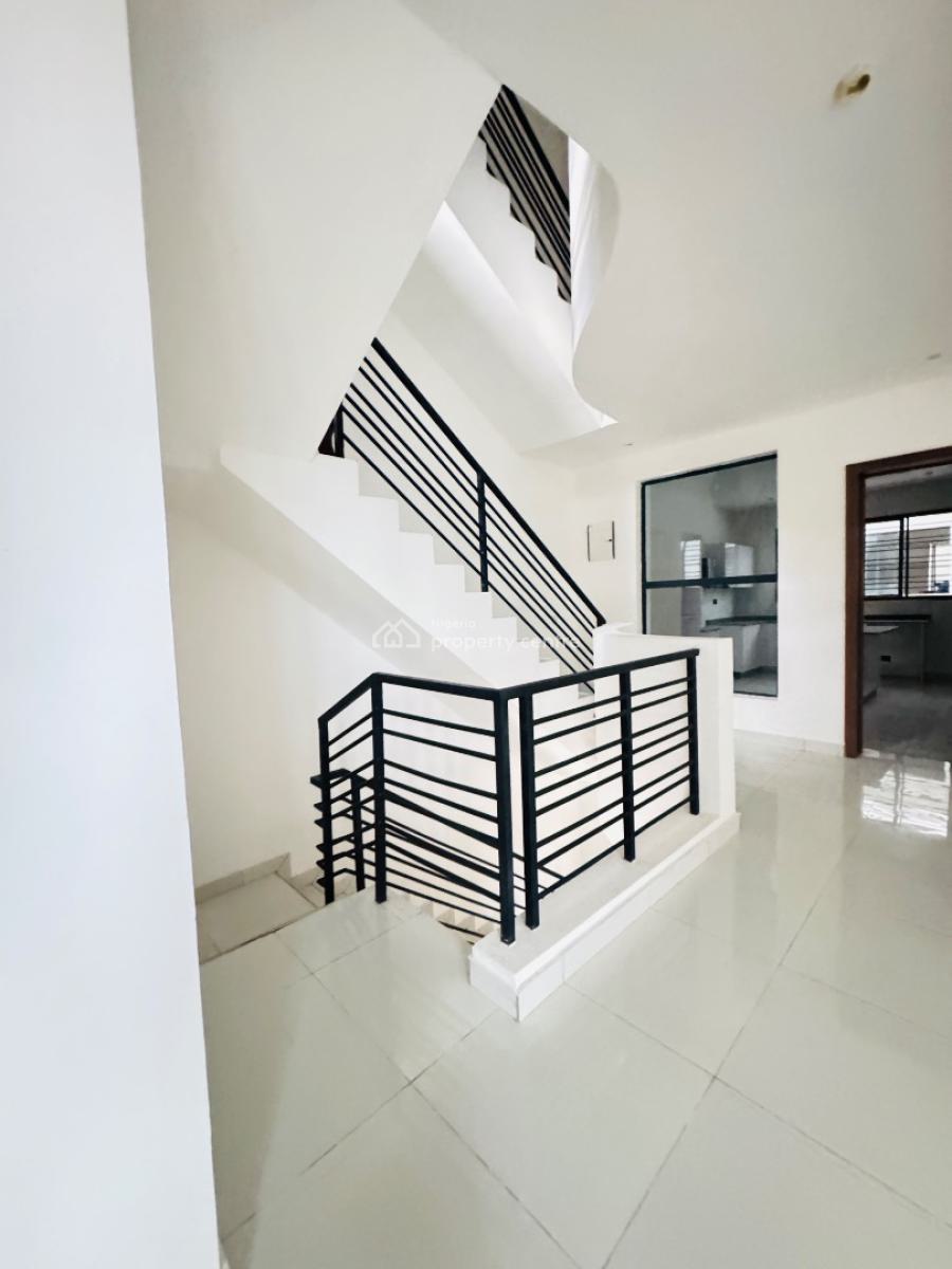 Newly Built 5 Bedroom Terrace House + Bq, Richmond Pearl, Off Freedom, Lekki Phase 1, Lekki, Lagos, Terraced Duplex for Rent