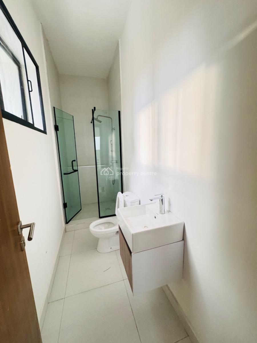 Newly Built 5 Bedroom Terrace House + Bq, Richmond Pearl, Off Freedom, Lekki Phase 1, Lekki, Lagos, Terraced Duplex for Rent