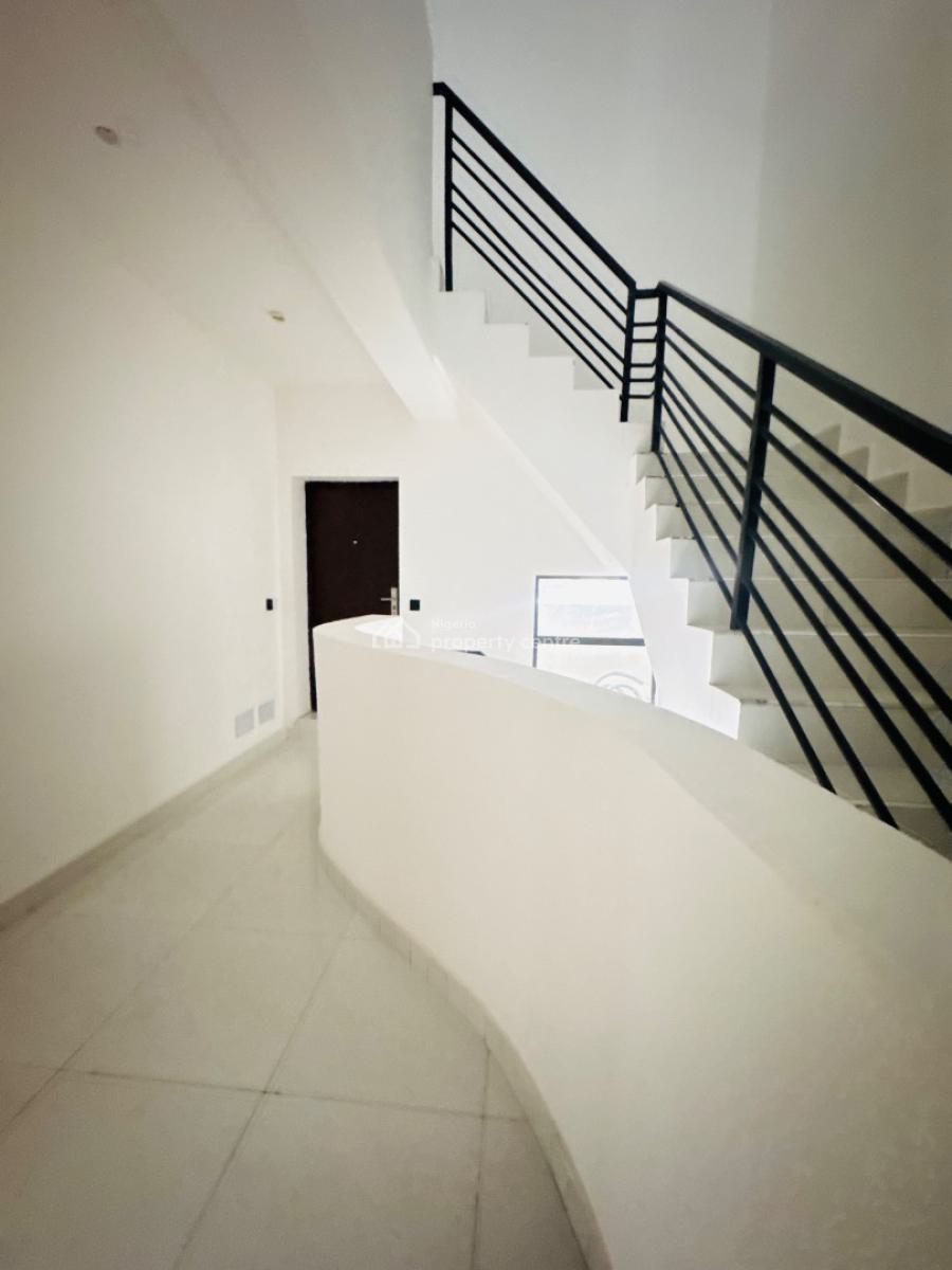 Newly Built 5 Bedroom Terrace House + Bq, Richmond Pearl, Off Freedom, Lekki Phase 1, Lekki, Lagos, Terraced Duplex for Rent