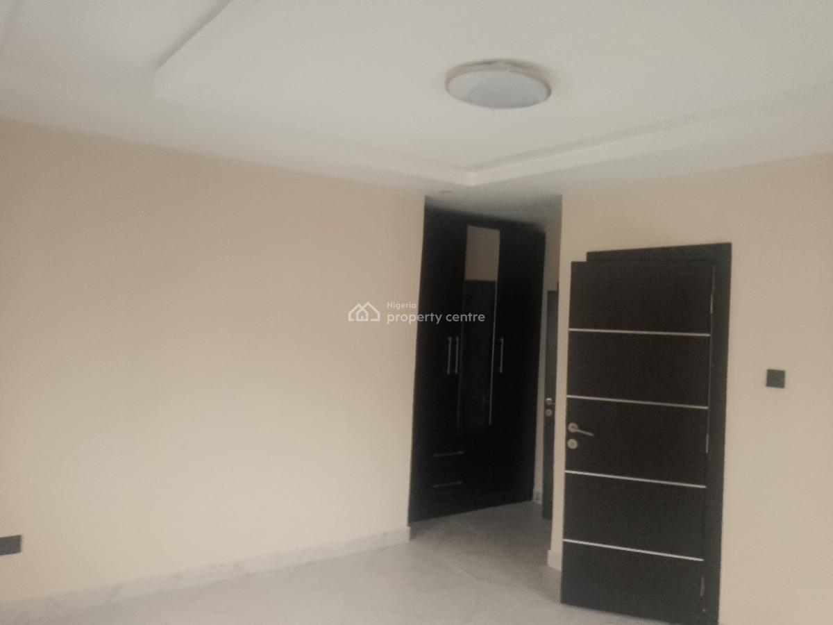 2 Units of Relatively New 3 Bedroom Apartment with Bq, Ikeja Gra, Ikeja, Lagos, Flat / Apartment for Rent