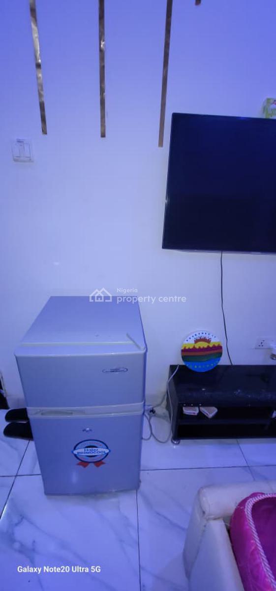 Furnished 1 Bedroom, Off 69 Road, Gwarinpa, Abuja, Mini Flat (room and Parlour) for Rent