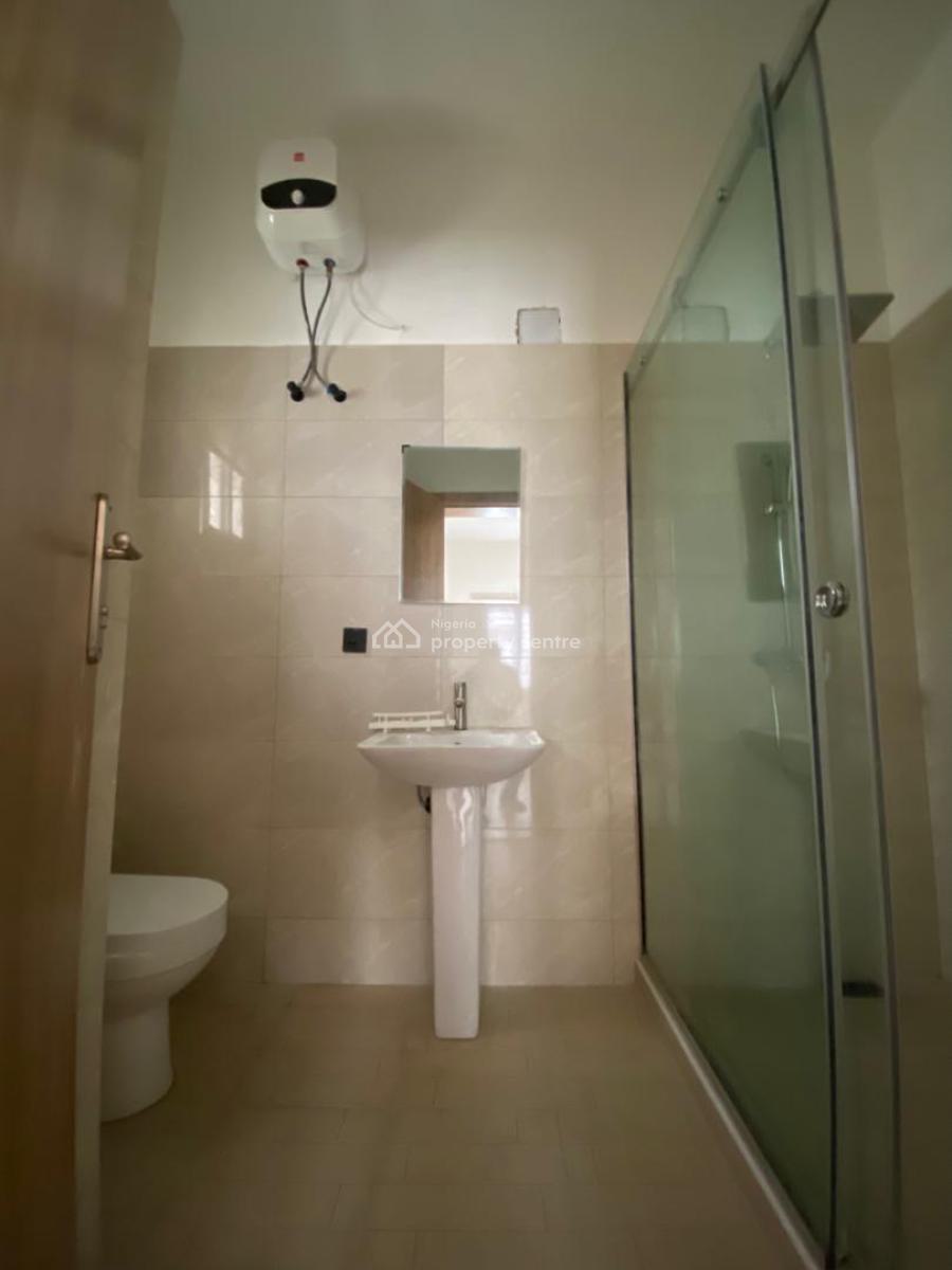 2 Bedroom Located in a Very Secured Environment, Lekki Scheme 2, Abraham Adesanya, Lekki Phase 2, Lekki, Lagos, Flat / Apartment for Rent
