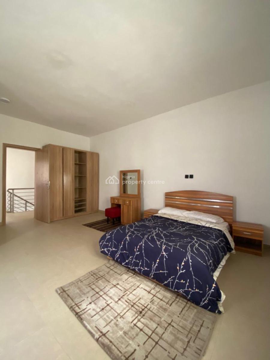 2 Bedroom Located in a Very Secured Environment, Lekki Scheme 2, Abraham Adesanya, Lekki Phase 2, Lekki, Lagos, Flat / Apartment for Rent