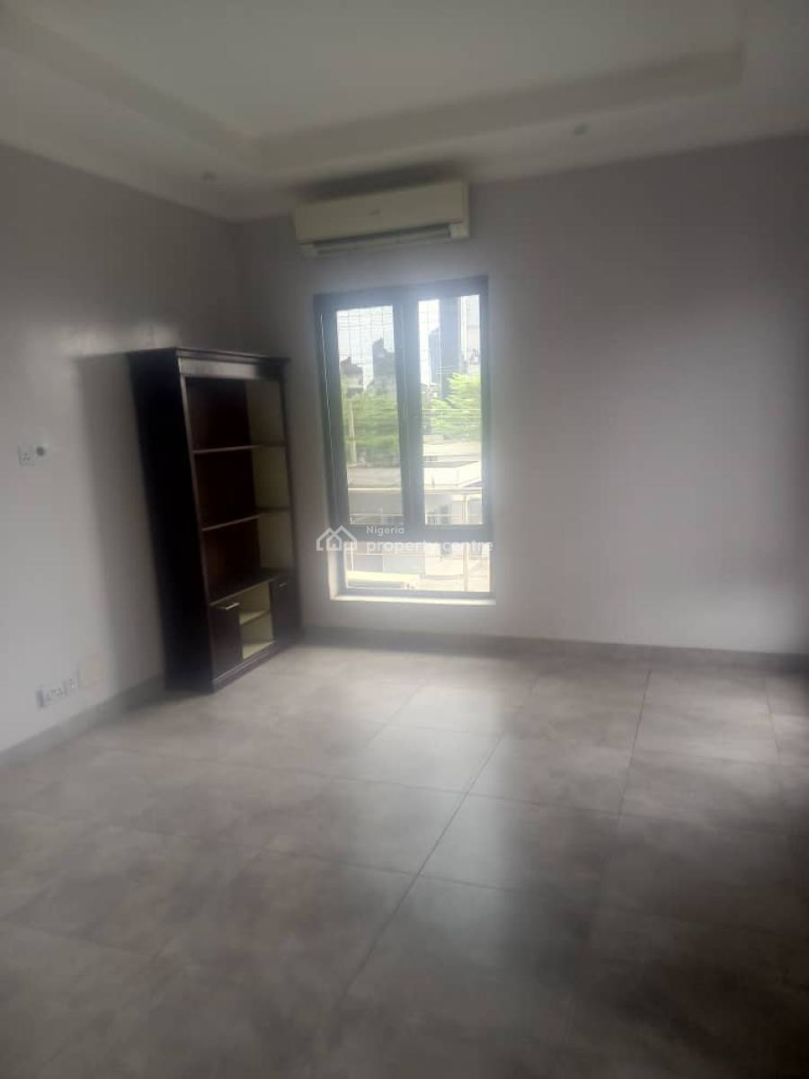 2 Bedroom Apartment in Oniru Victoria Island, Oniru, Victoria Island (vi), Lagos, Flat / Apartment for Sale