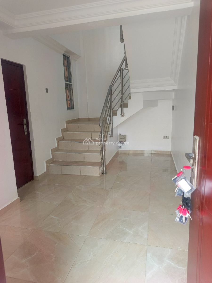3-bedroom Duplex Plus Bq with Laundry Room, Behinds New Ap Filling Station, Ikate Elegushi, Lekki, Lagos, Terraced Duplex for Rent