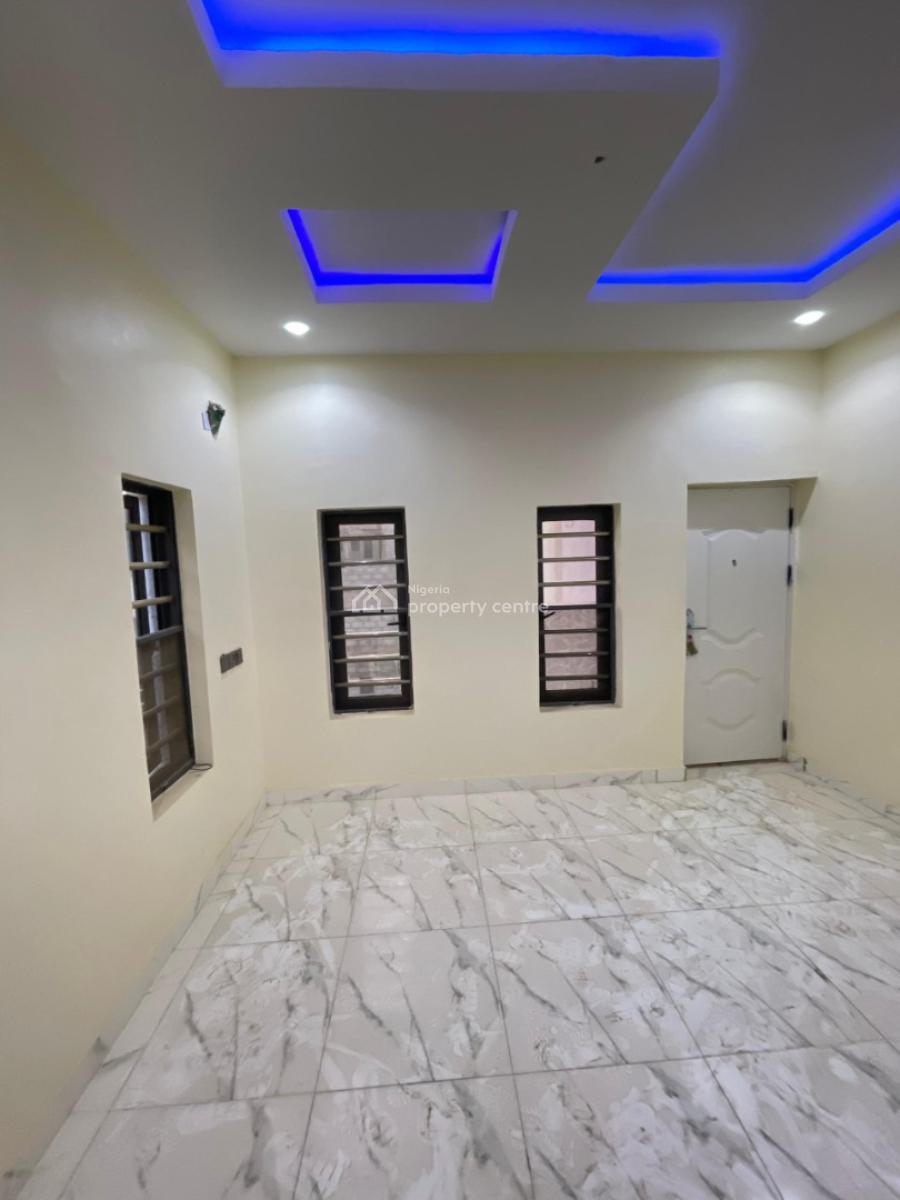 Beautifully Finished 5 Bedroom Fully Detached Duplex with Bq, Ivory Crown Estate, Apo Resettlement, Apo, Abuja, Detached Duplex for Sale