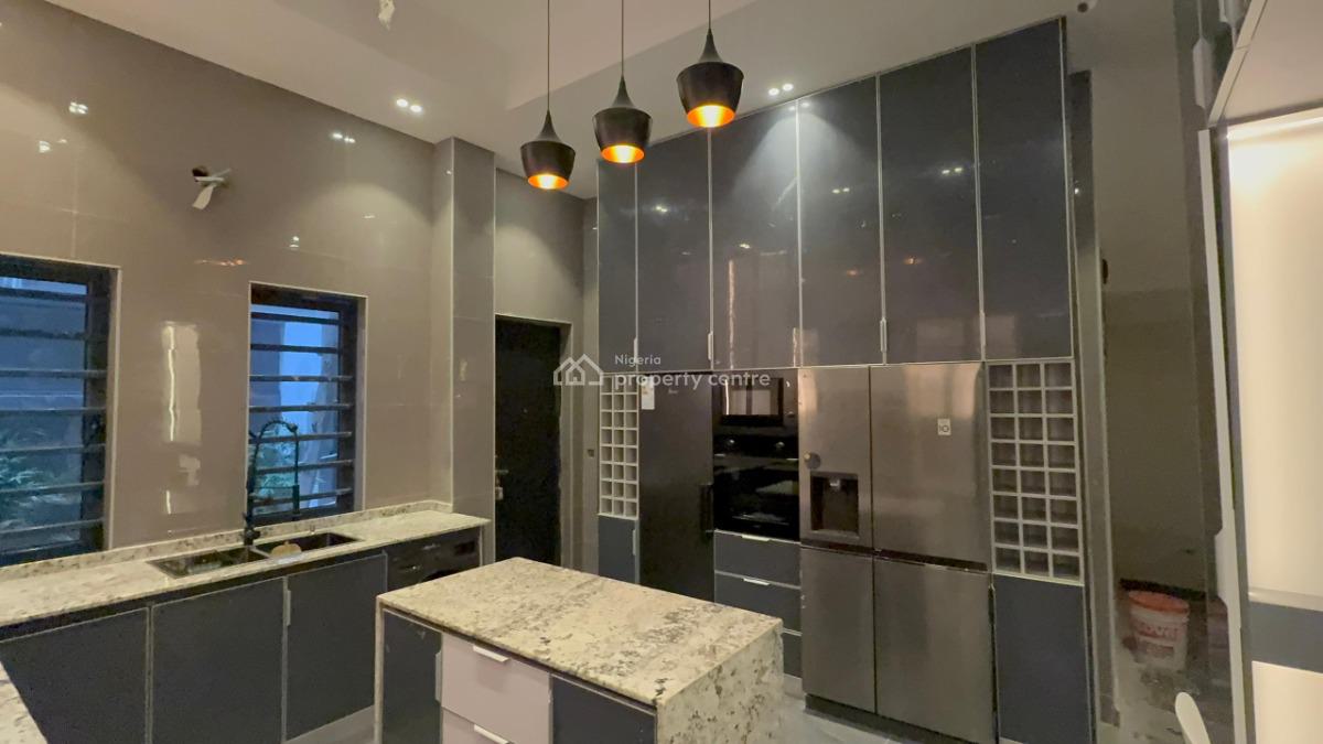 Exquiste and Luxury 5 Bedrooms Duplex with a Bq and 2 Bedrooms Penthouse, Old Ikoyi, Ikoyi, Lagos, Detached Duplex for Sale